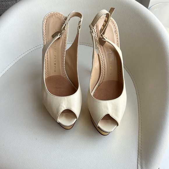 Charlotte Olympia peak a boo platforms - Picture 3 of 9